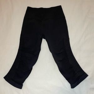 Lululemon capri leggings - size 4